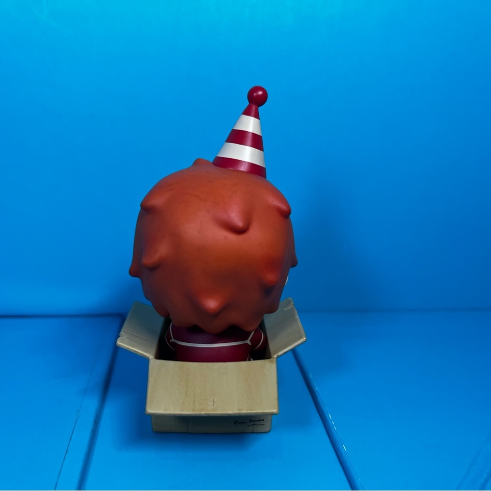 Pop Mart - Hirono - The Other One - Nowhere Safe Figure - Picture 3 of 9
